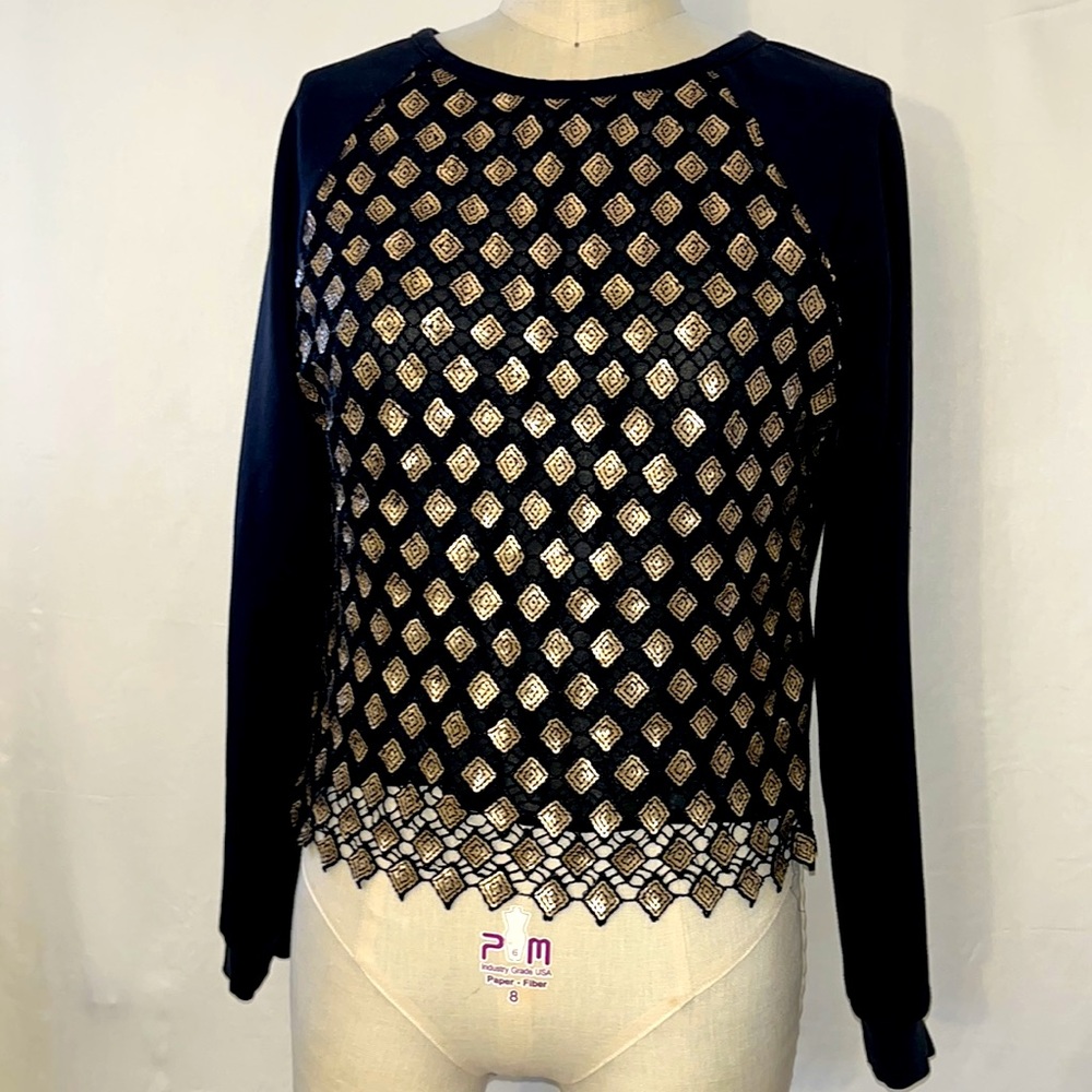 Sweater Top / Gold Top / Black Top